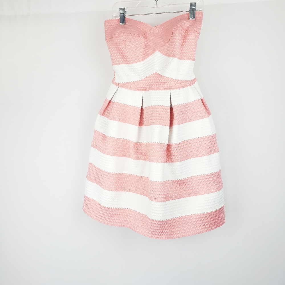 B. Darlin strapless dress size 3/4